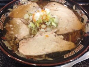 PATIOの肉蓋麺
