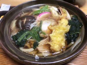 うどんの大井の鍋焼きうどん