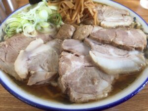 ケンちゃんラーメン 三川店の中華そば＋チャーシュー