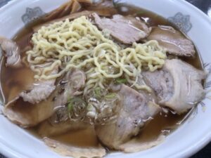 ラーメンツバサの銀のツバサラーメン大盛り