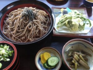 宝谷そばの天ざる大盛り