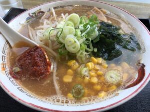 米の粉の滝の辛味噌ラーメン