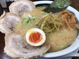 いたがきの得入り味噌ラーメン大盛り