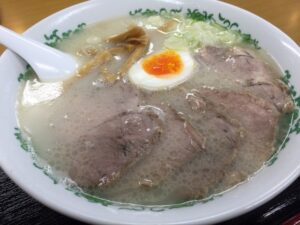 五十嵐製麺のチャーシュー塩白湯