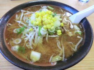 うえの食堂の味噌ラーメン