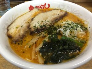 鬼がらしの味噌中辛ラーメン