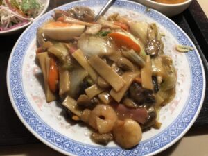 吉祥飯店の五目焼きそば