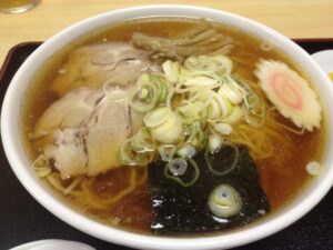 絹出屋のラーメン