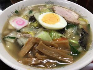 紅蘭の五目麺