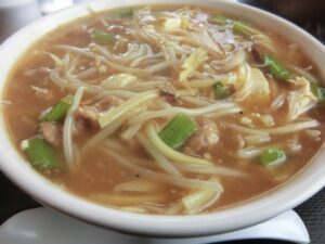 幸の酸辣湯麺