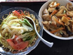 昇龍閣の冷麺中華飯セット