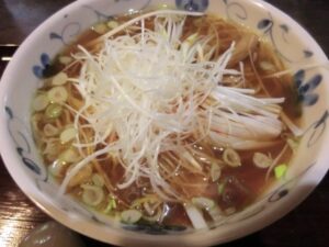 壽楽のピリ辛ネギラーメン