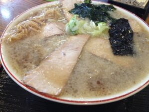 鈴木そばのこてっすずチャーシュー