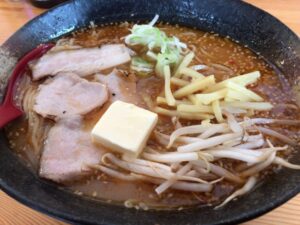絶豚の味噌バターラーメン大盛り