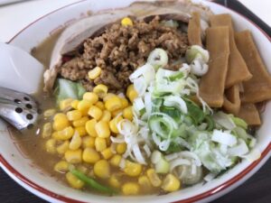 万琉の味噌野菜ラーメン