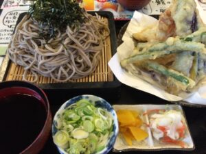 みどり食堂の天ざるそば