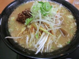 麺工房善の辛し味噌ネギラーメン