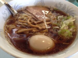 麺絆英の朝ラーメン