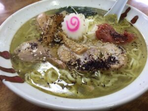 よこみちの梅塩ラーメン大盛り
