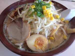 らーめん哲のおやこ味噌ラーメン＋もやし