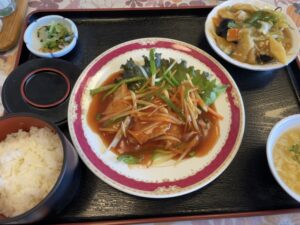 凰花園の週替わりランチ