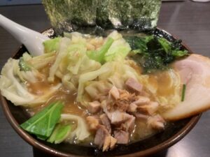 よこはま軒 三川店のキャベチャラーメン